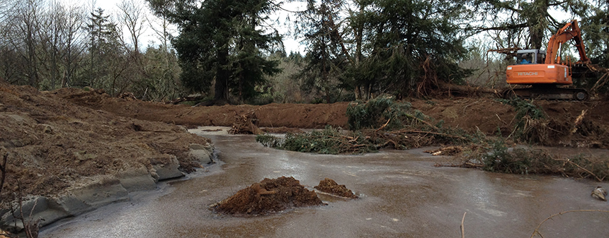 Clear Lake excavation 2014_web